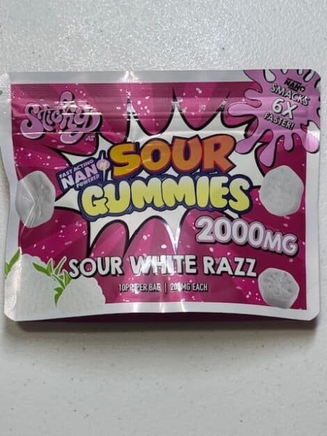 STICKY AF NANO GUMMIES SOUR WHITE RAZZ